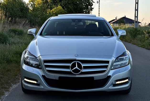 Mercedes-Benz CLS cena 65990 przebieg: 225000, rok produkcji 2012 z Radom małe 781